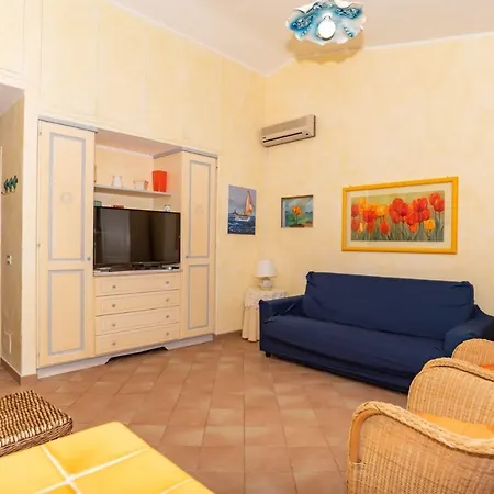 Trilocale Con Piscina Apartment *