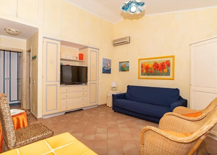 Trilocale Con Piscina Апартаменты *